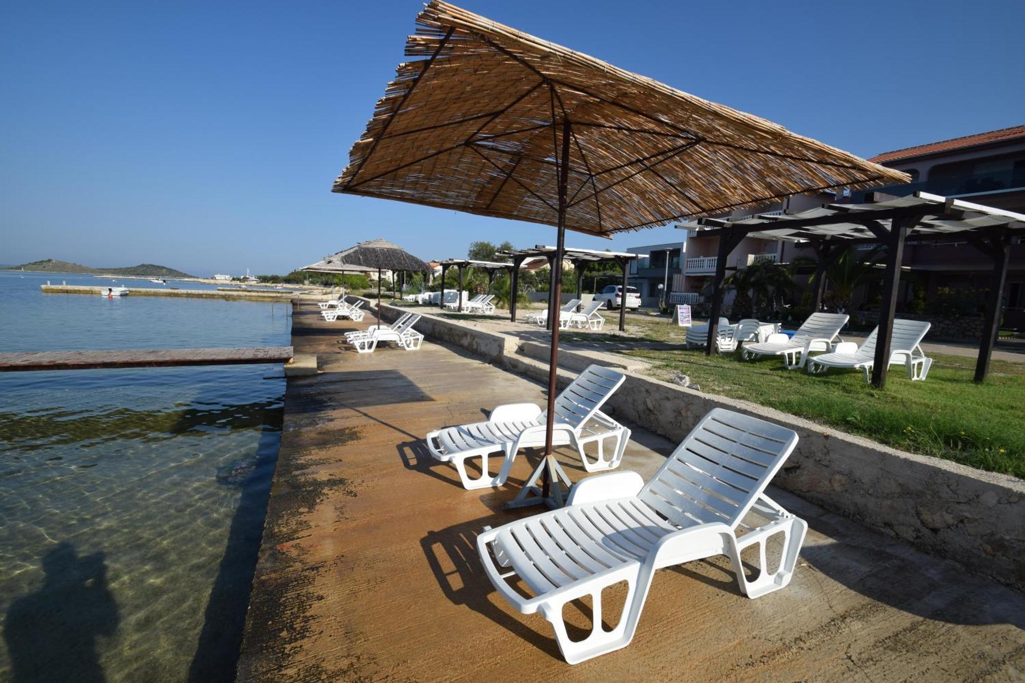 Euroholiday Apartments Turanj Exterior foto