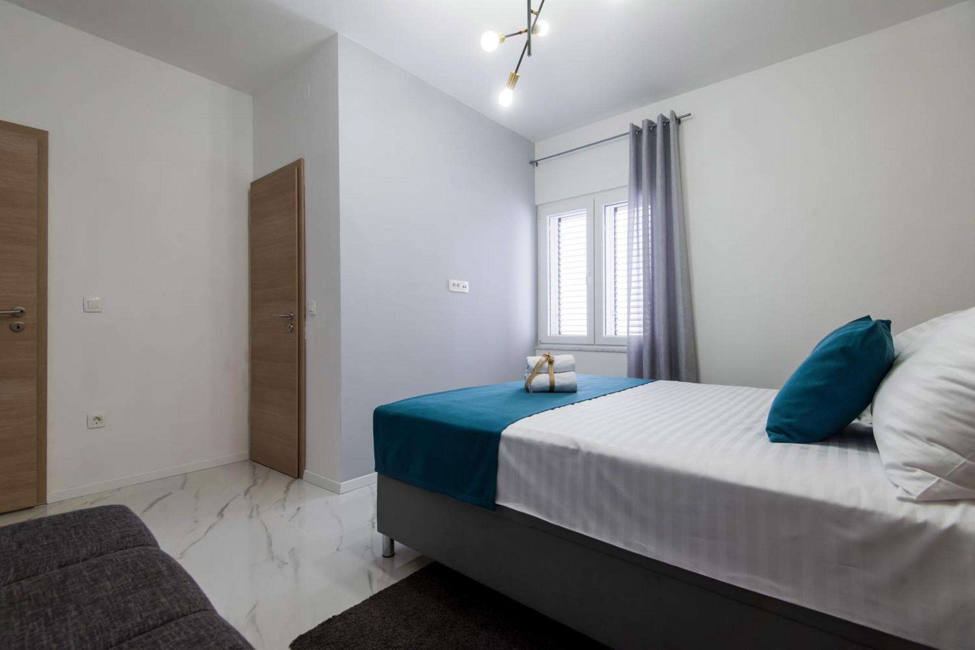 Euroholiday Apartments Turanj Quarto foto